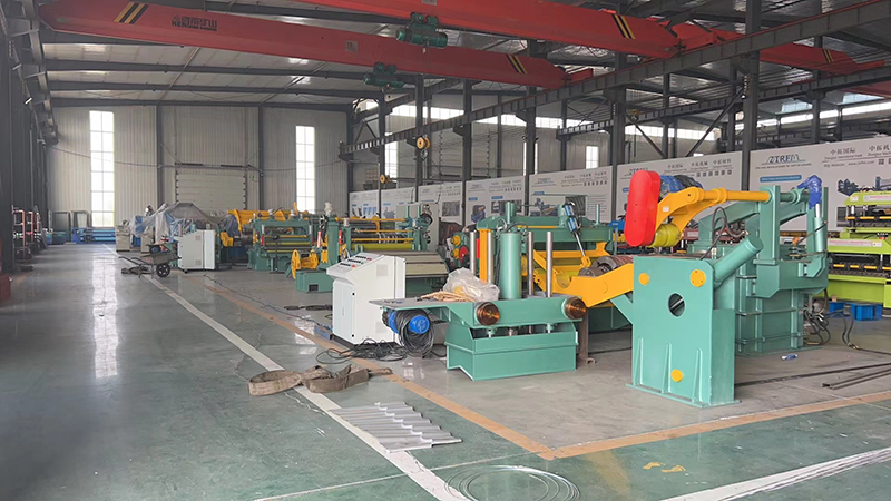 Automatic slitting line